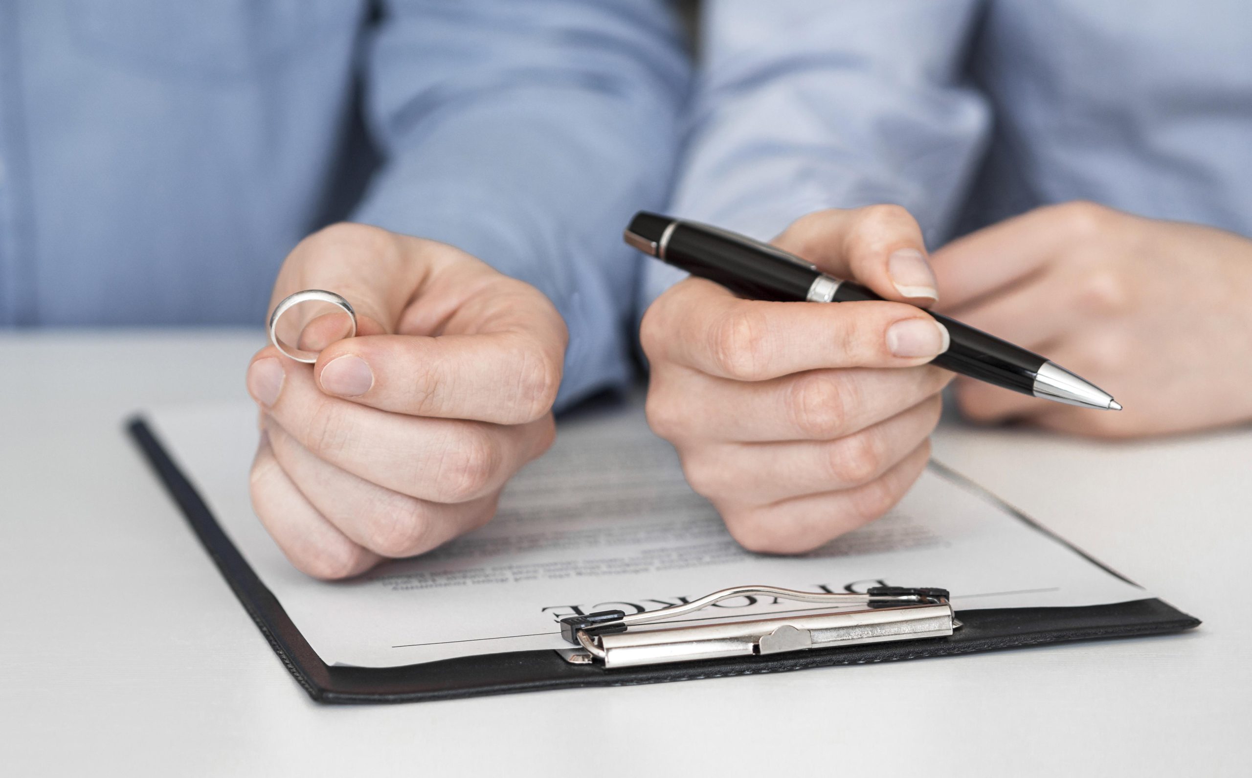 Délai divorce : combien de temps ça prend vraiment ? 