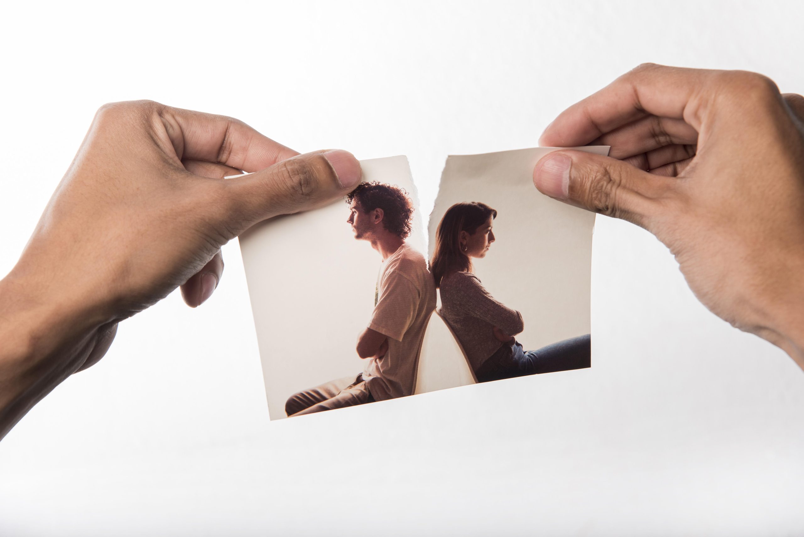 Aide juridictionnelle pour un divorce : qui peut en bénéficier ?